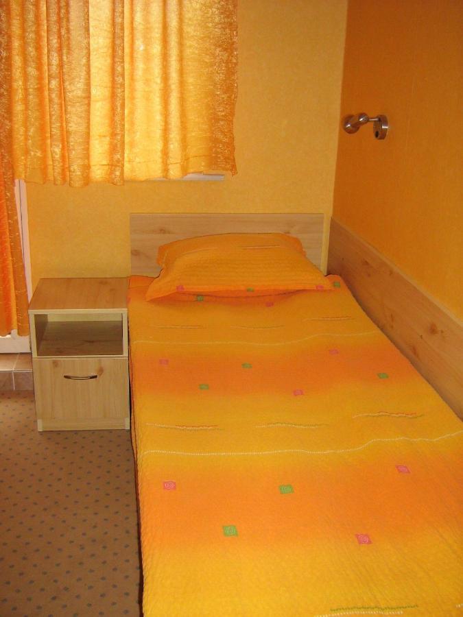 Hotel Maritsa Lyubimets Exteriör bild